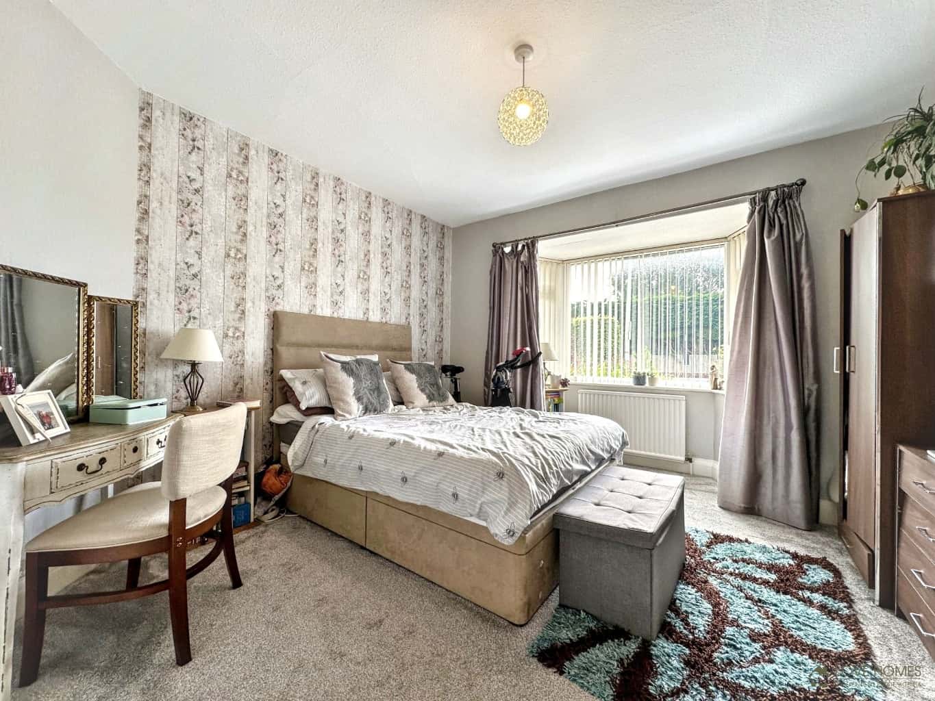 Detached Bungalow in Garstang: Two Bedrooms, Attic Room, Large Plot Property image 3