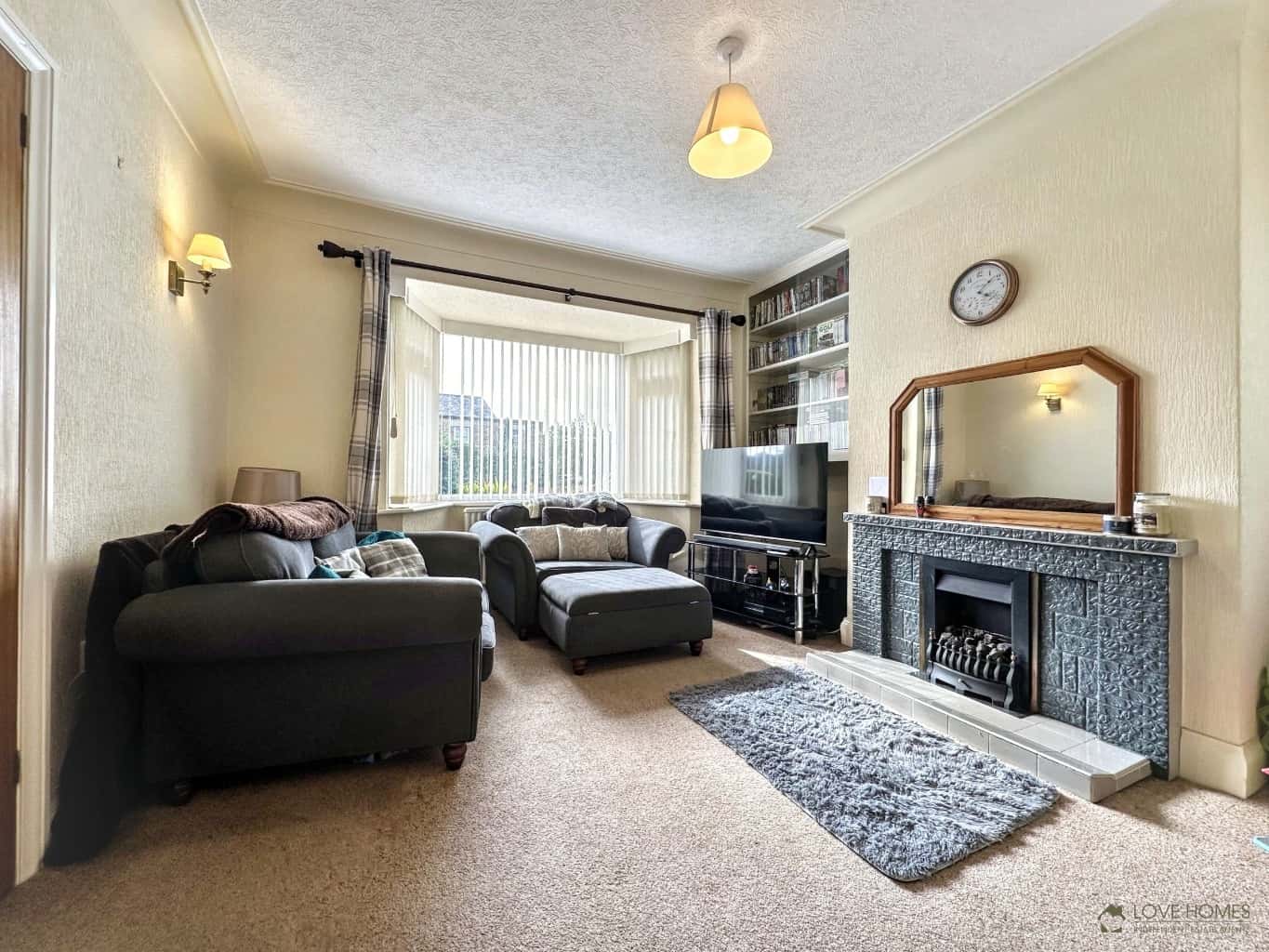 Detached Bungalow in Garstang: Two Bedrooms, Attic Room, Large Plot Property image 9