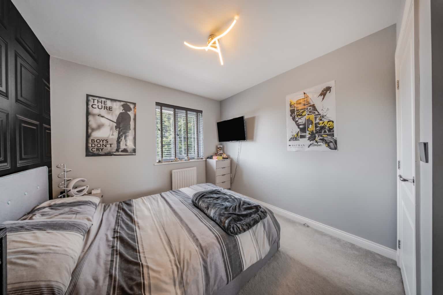 Spacious 5-Bedroom Detached Home with Stunning Kitchen Extension in Broughton Property image 19