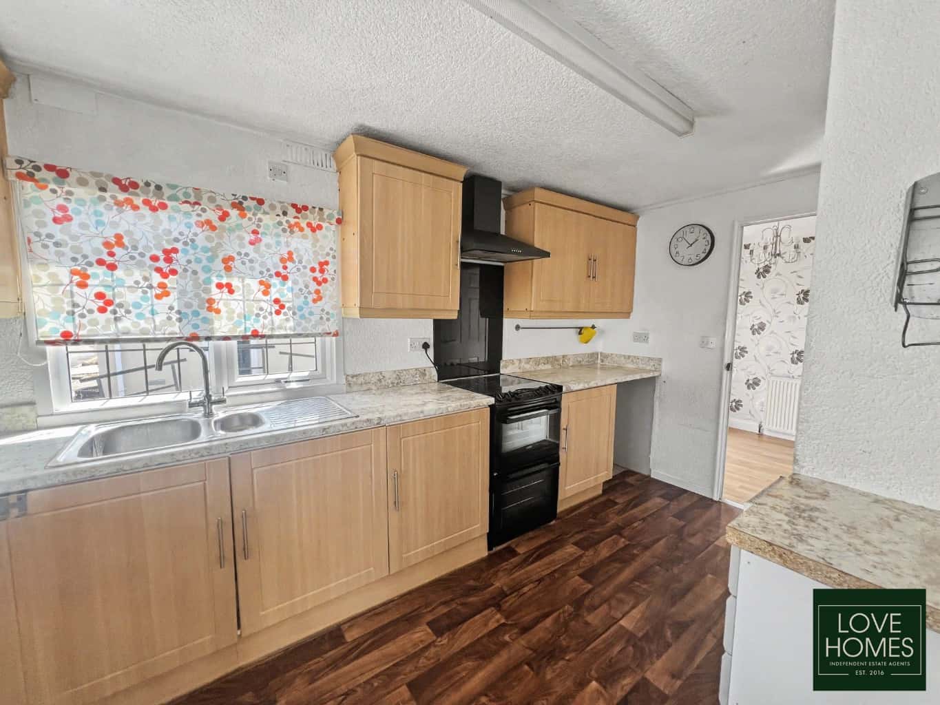 Peaceful Park Home Living near Lytham: 2 Beds, Ready to Move In. Property image 11