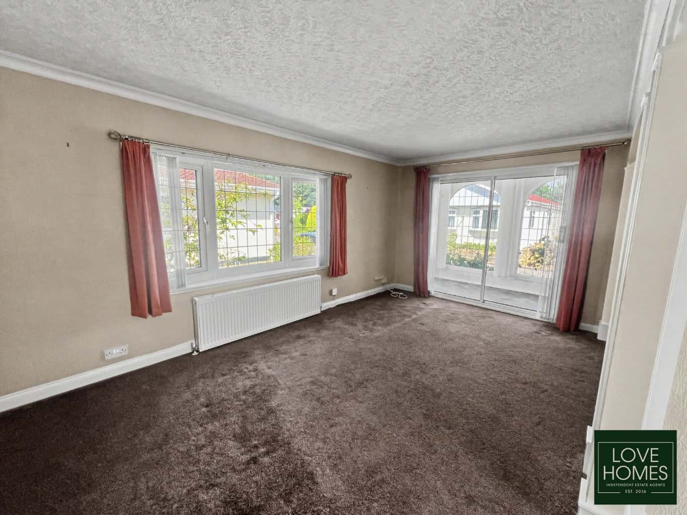 Peaceful Park Home Living near Lytham: 2 Beds, Ready to Move In. Property image 9