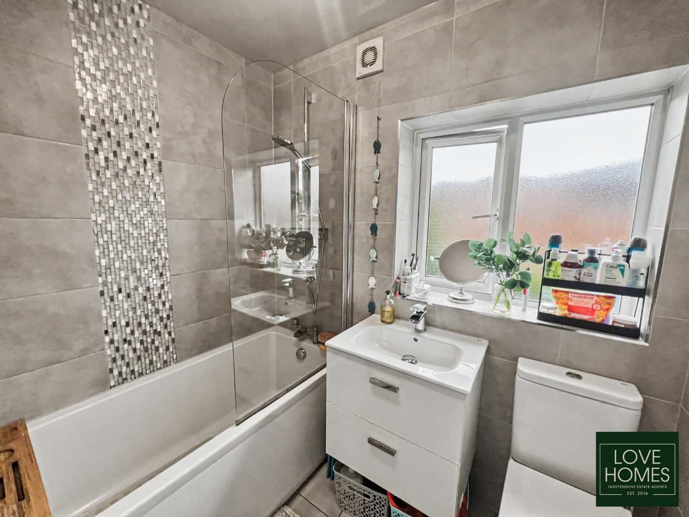 Spacious 3 bed Terraced Home in Garstang with Parking & Garden. Property image 10