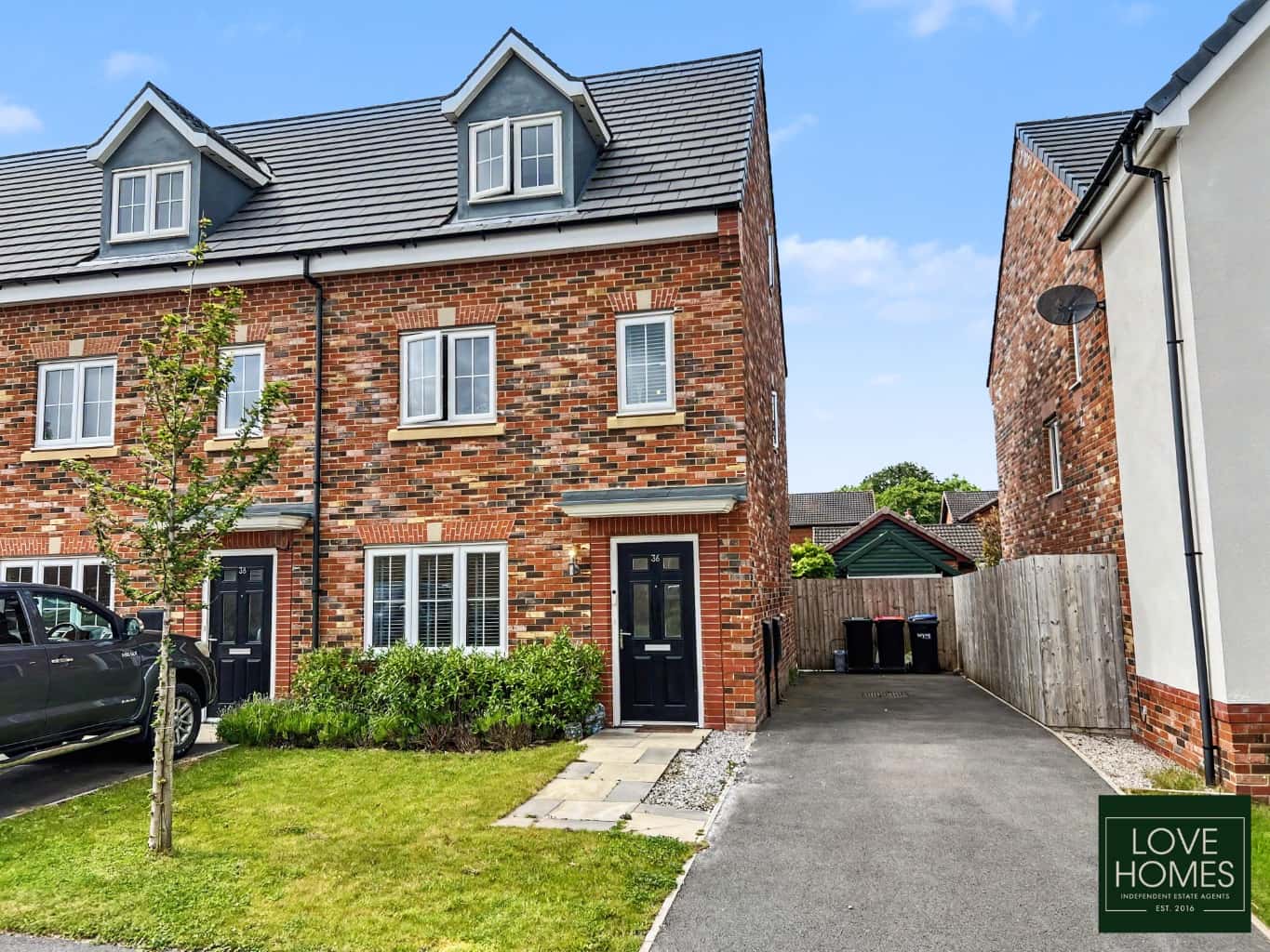 Three Story Townhouse In Catterall, Featuring 4 Large Bedrooms And Modern Living Property image 25