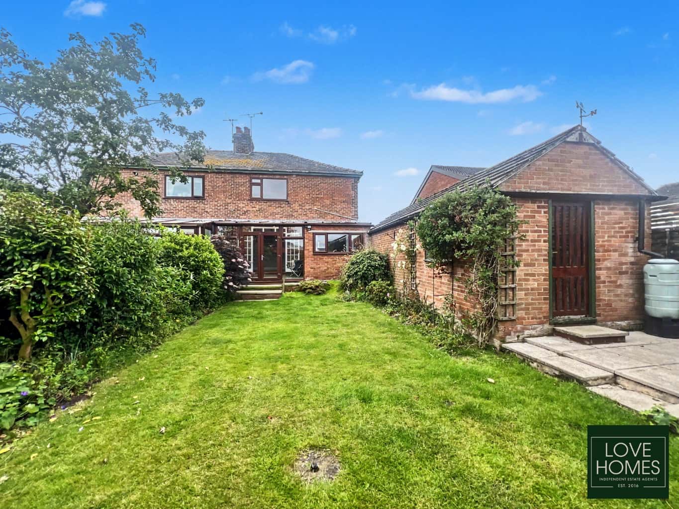 Spacious Extended 3 Bed Semi Detached Home in Preesall. Property image 3