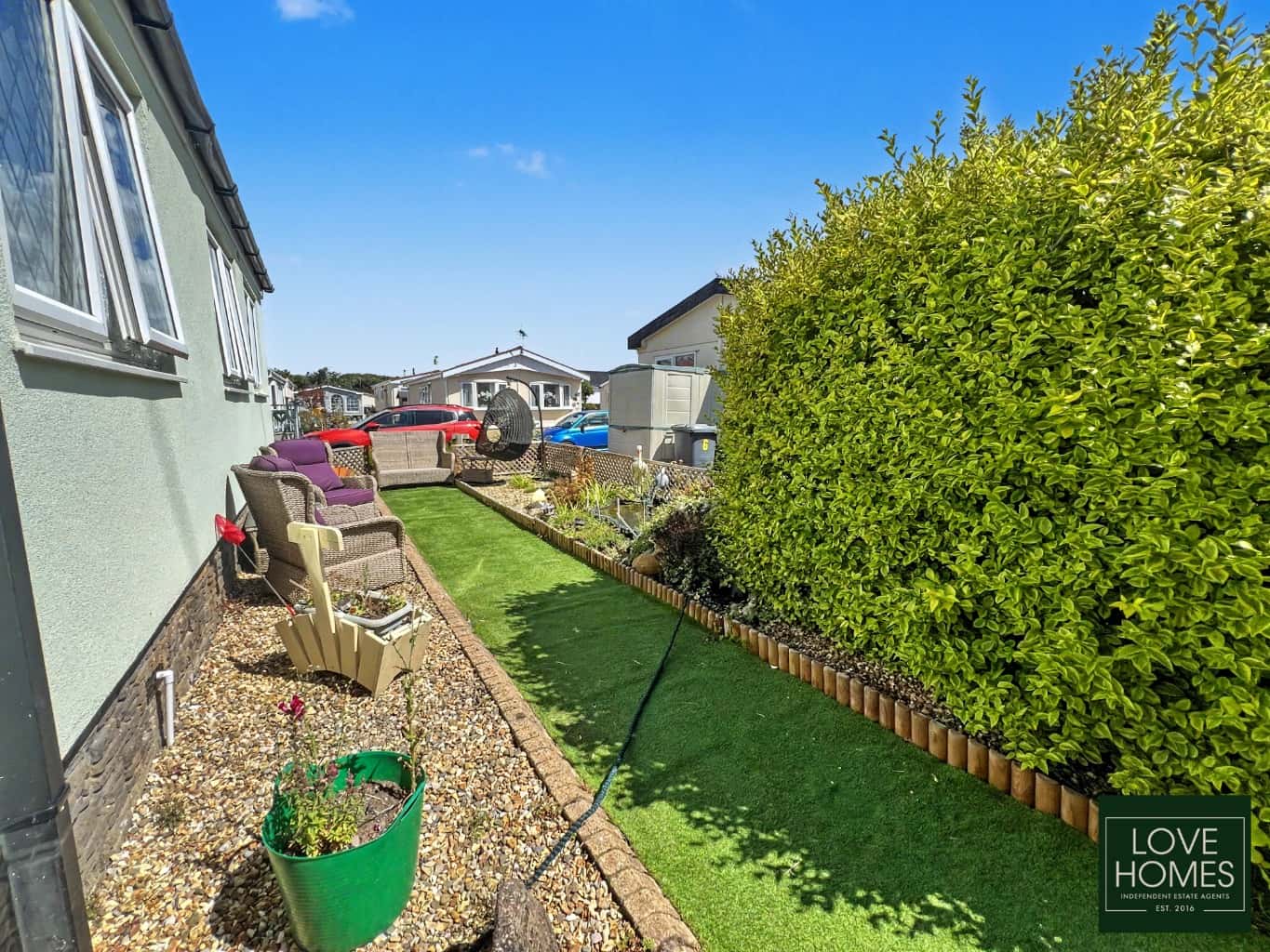 Peaceful Park Home on Carr Bridge near Lytham st Annes. Modern Comforts, Community Living. Property image 10