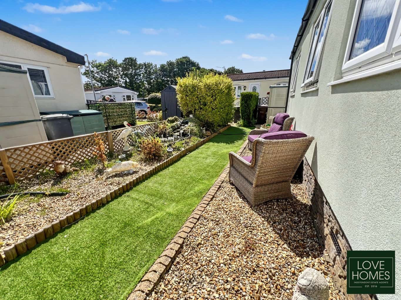 Peaceful Park Home on Carr Bridge near Lytham st Annes. Modern Comforts, Community Living. Property image 11