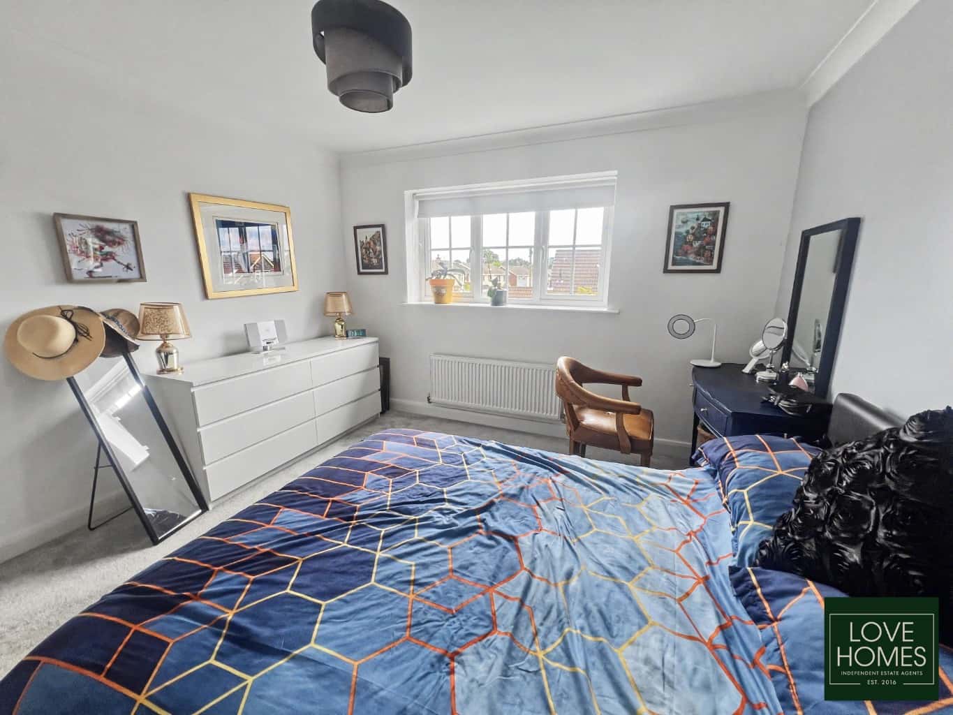 Stunning 3-Bed Detached Home in Quiet Elswick Cul-de-Sac Property image 11
