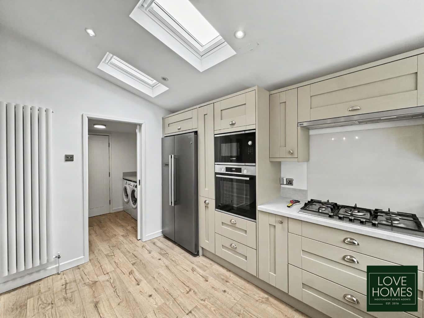 Extended Greenmount Home with Golf Course Views & Modern Luxury Property image 11