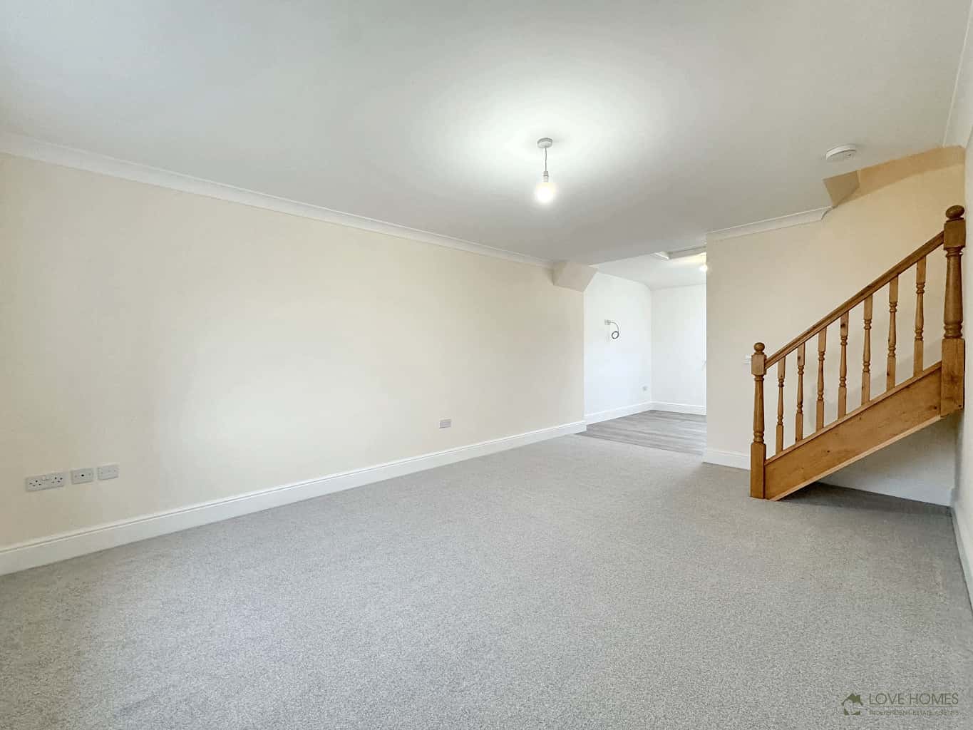 Spacious 3-Bed House to Let in Crossmoor with Countryside Views Property image 5