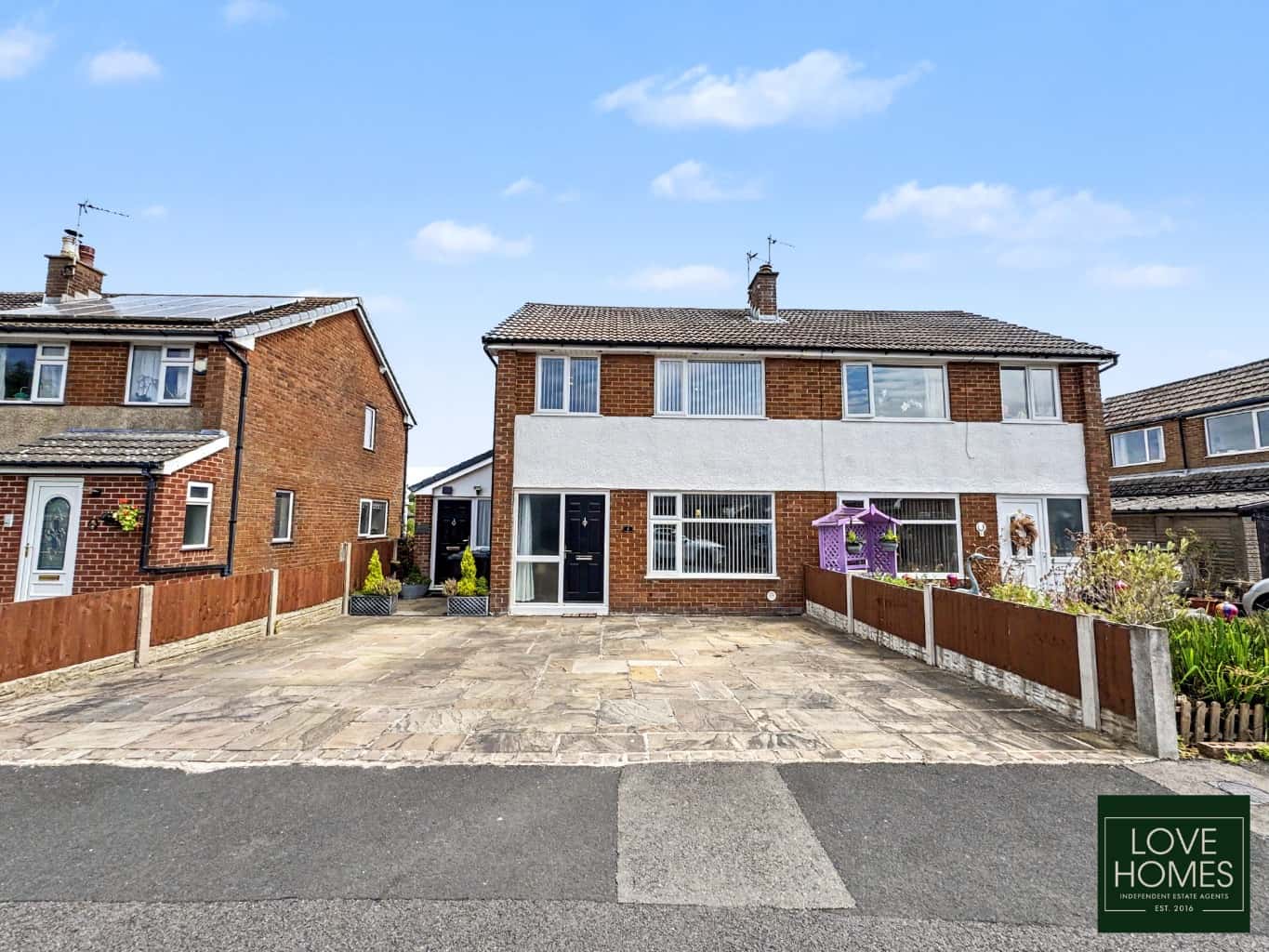 An Exceptional Five-Bedroom Family Home with Self-Contained Annexe in the Heart of Garstang Property image 1